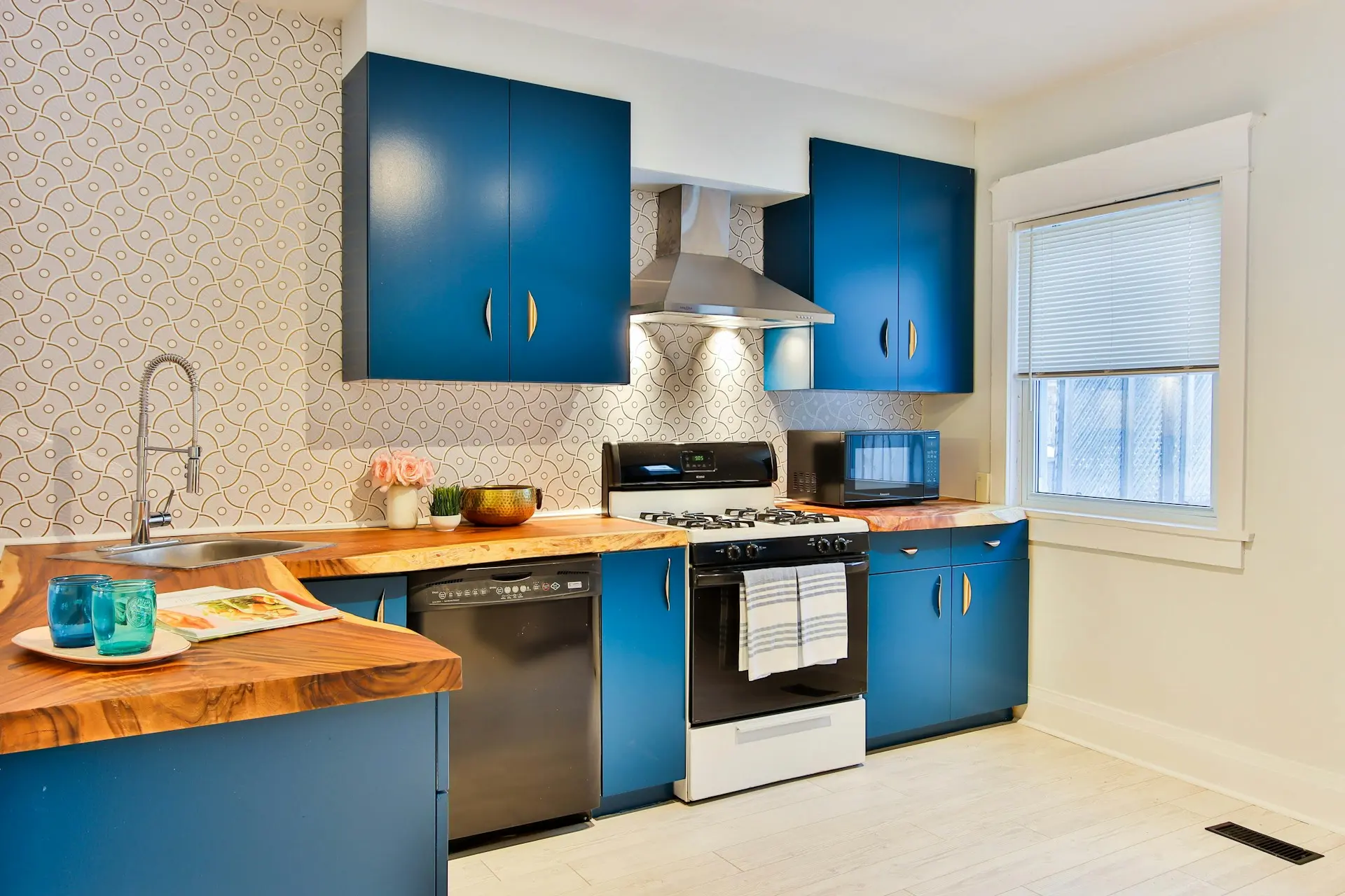 Modern Modular Kitchen